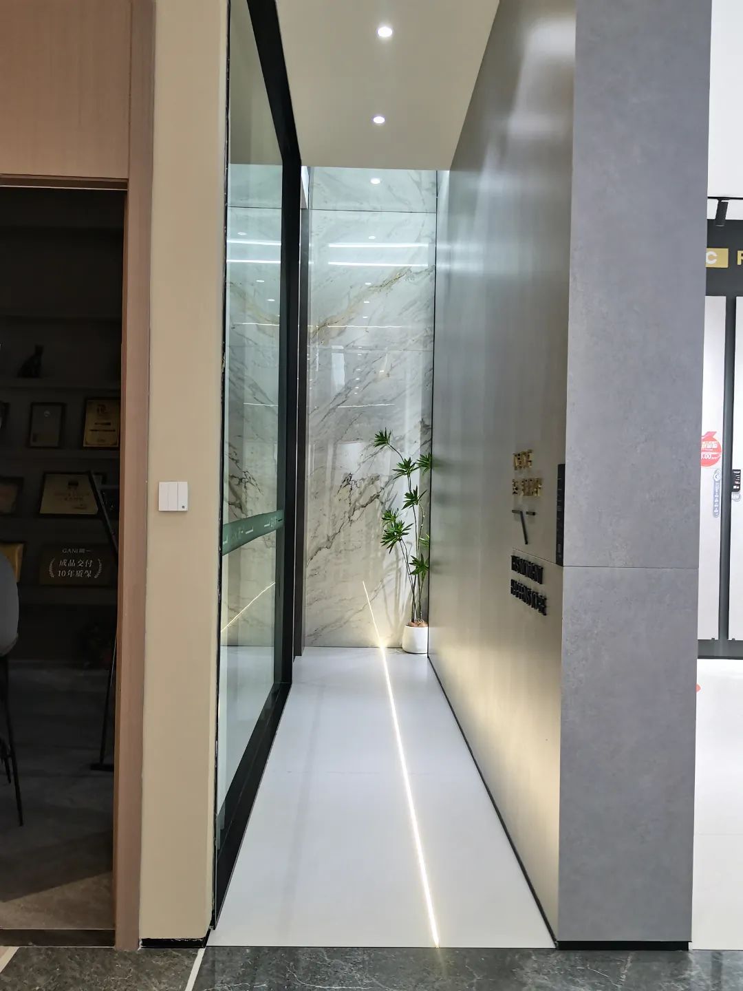 终端风采 | 利来w66淮南旗舰店，中性格调，以艺术装点设计(图7)